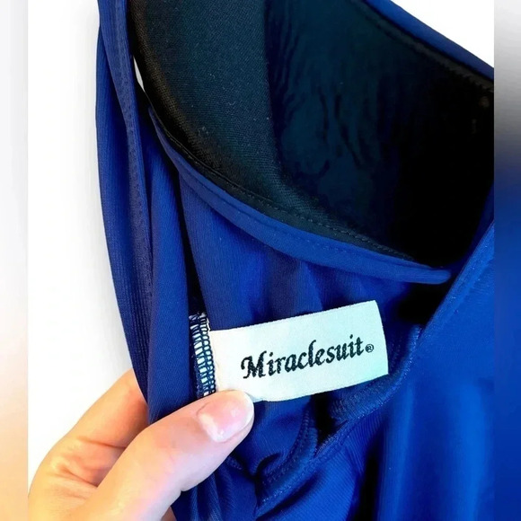 Miraclesuit Women's Colorblock Escape Swimsuit One Piece Blue White Size Medium - Picture 7 of 8